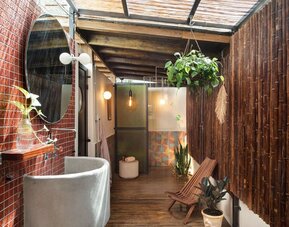 Beautiful guest bathroom at DREAMCATCHER By DW.