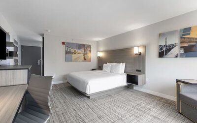 Day use room at Best Western Plus Elgin - Chicago.