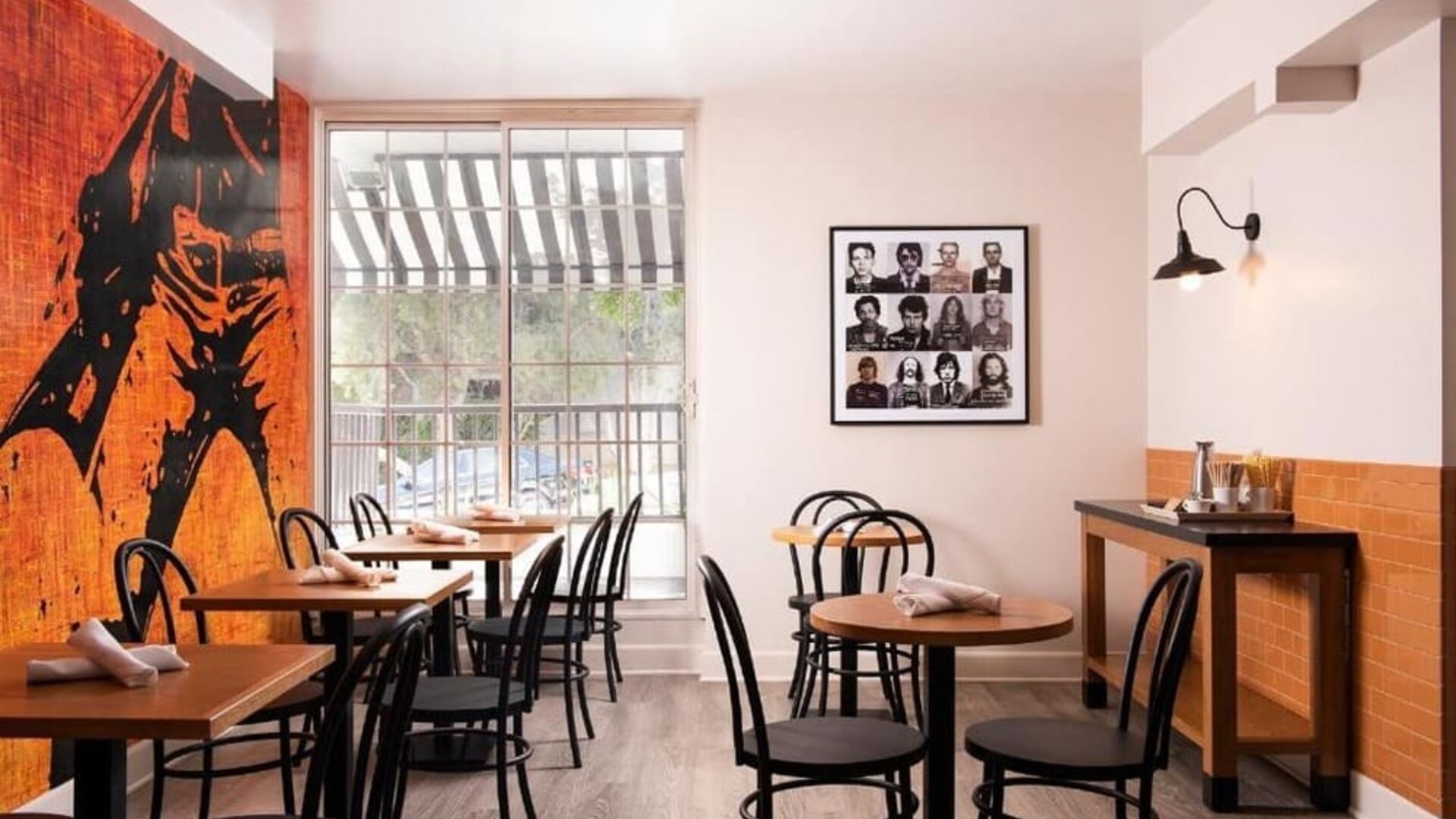 Dining area with comfortable seating, perfect for coworking at Montrose At Beverly Hills.