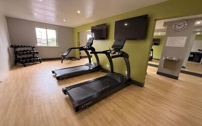 Fitness centerat Clarion Pointe.