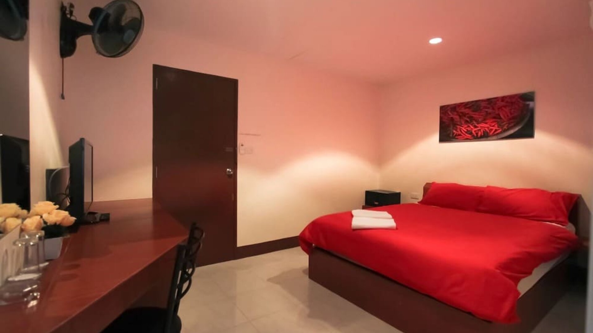 Day use room at Walking Street Guest House.
