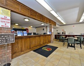 Reception desk at Super 8 By Wyndham Universal City.