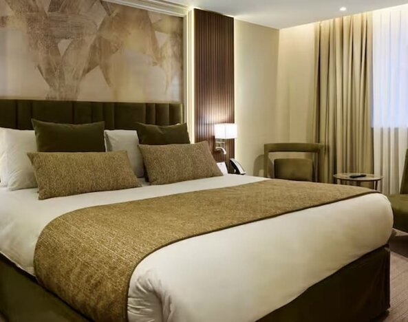 Day use room at Dover Marina Hotel & Spa, Tapestry Collection By Hilton.