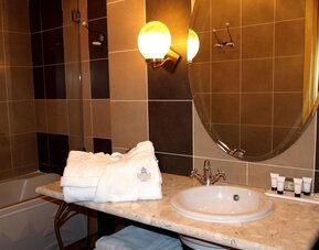 Guest bathroom at Delphi Art Hotel.