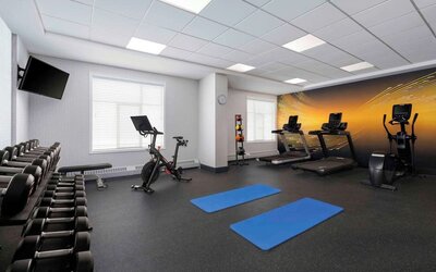 Gym at Hilton Garden Inn Calgary Airport.