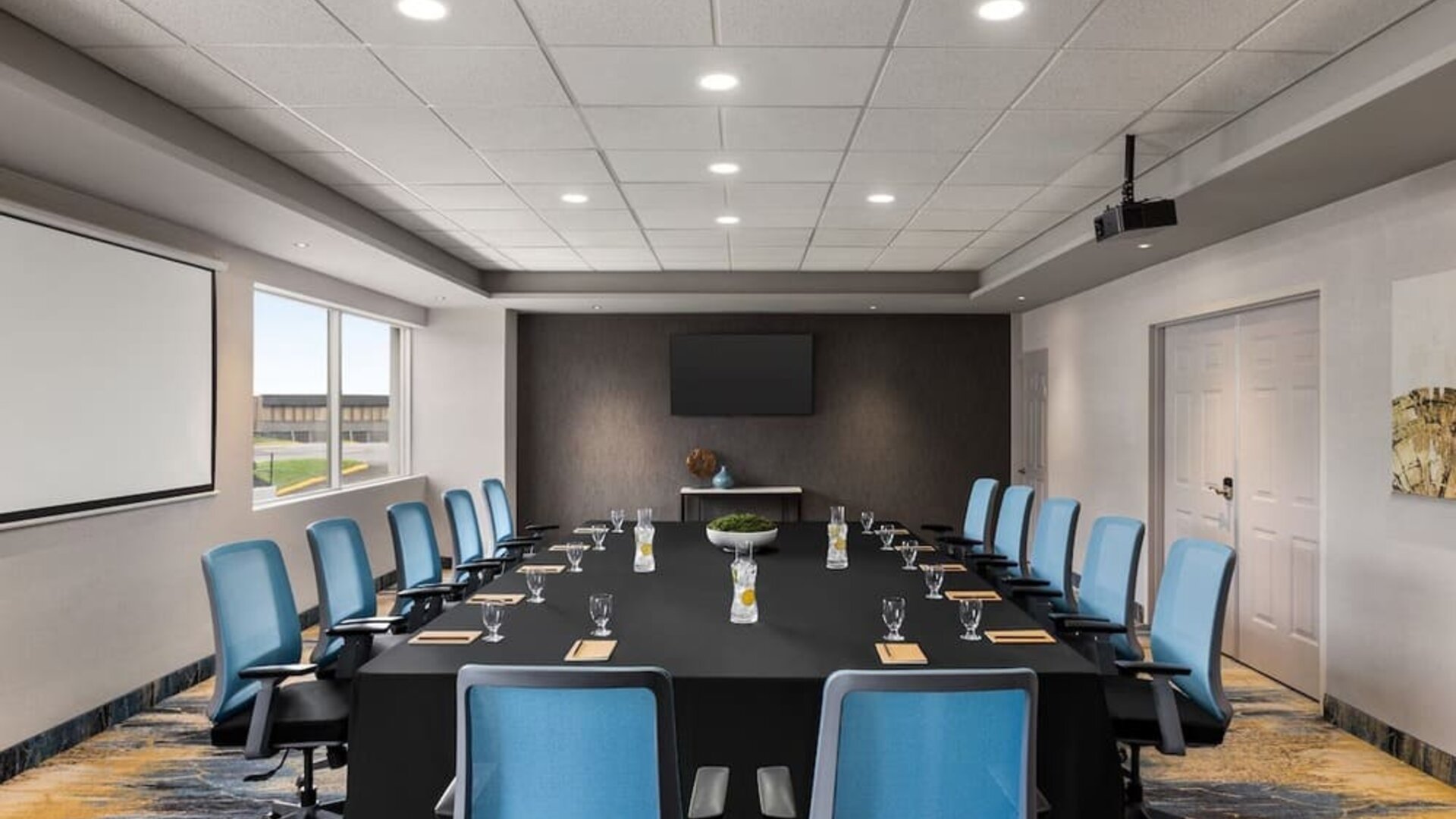 Meeting room at Crowne Plaza Saint John Harbour View By IHG.