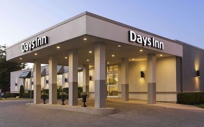 Hotel exterior at Days Inn By Wyndham London.