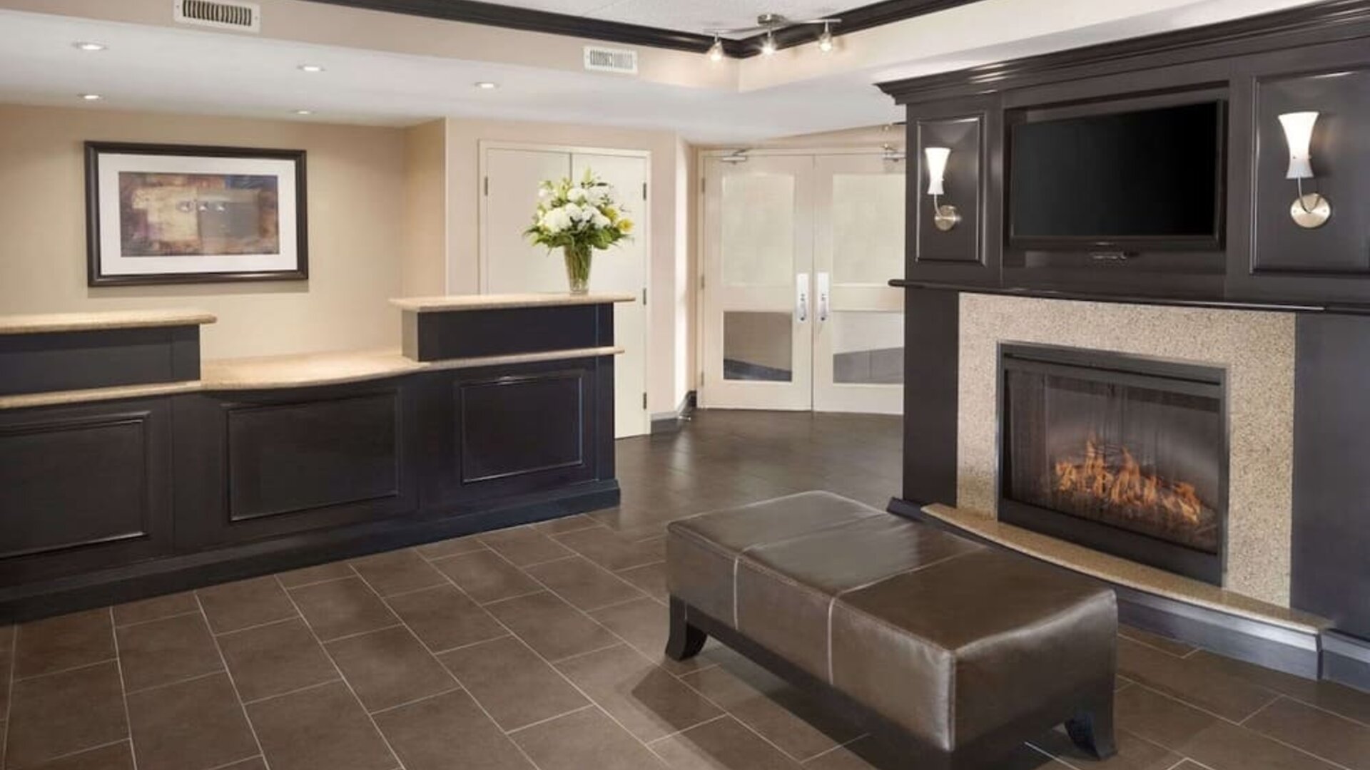 Lobby area at Days Inn By Wyndham Brantford.