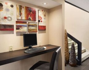 Business center at Days Inn By Wyndham Brantford.