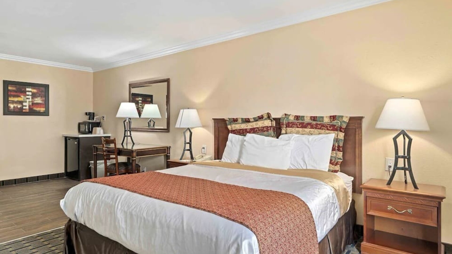 Day use room at Lemon Tree Hotel & Suites Anaheim.