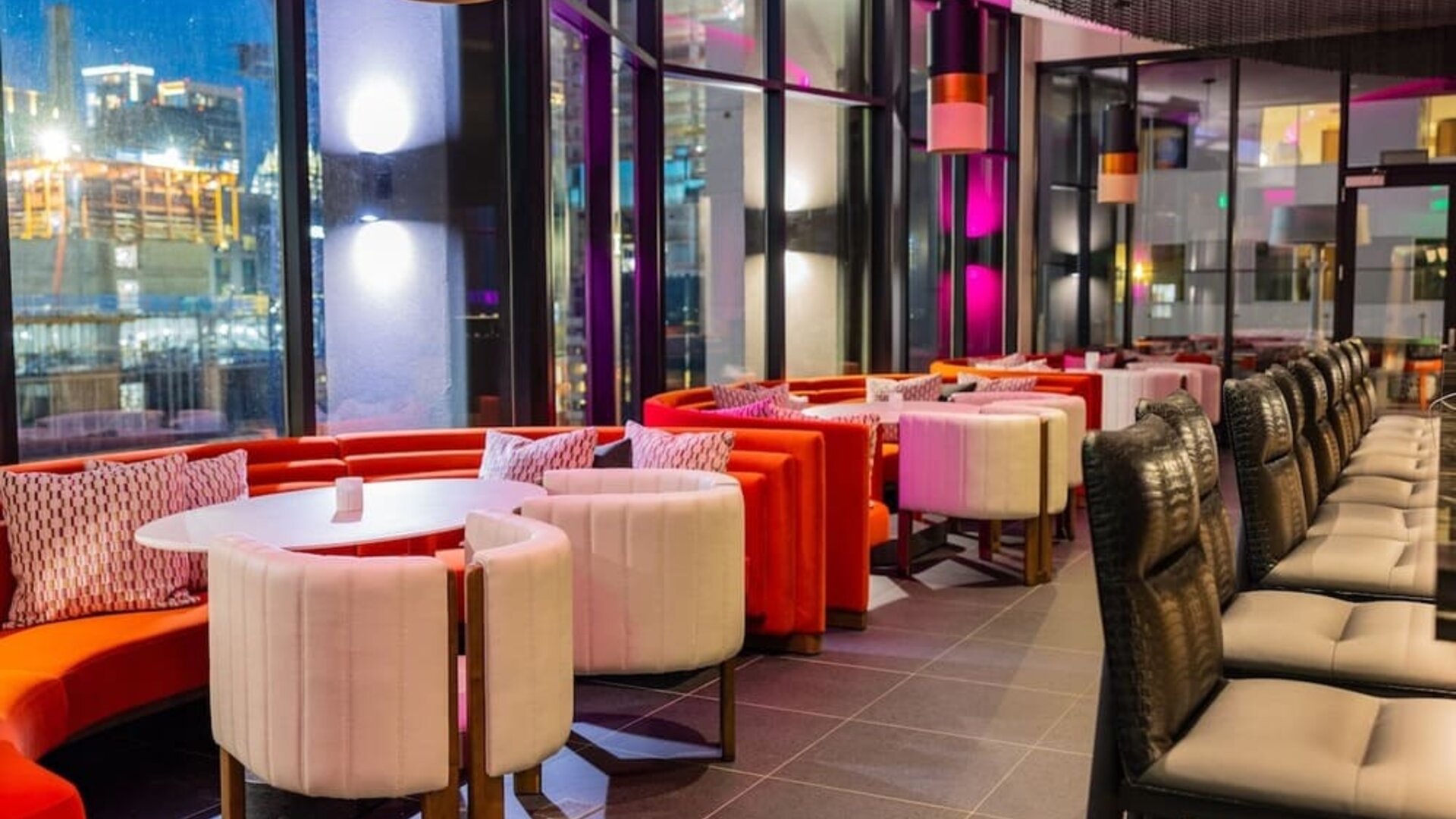 Cambria Hotel Austin Downtown