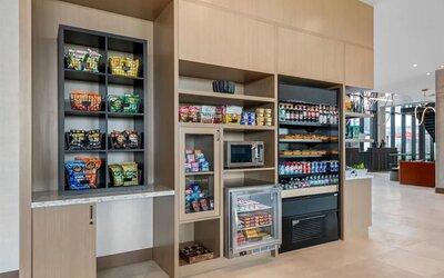 Cambria Hotel Austin Downtown