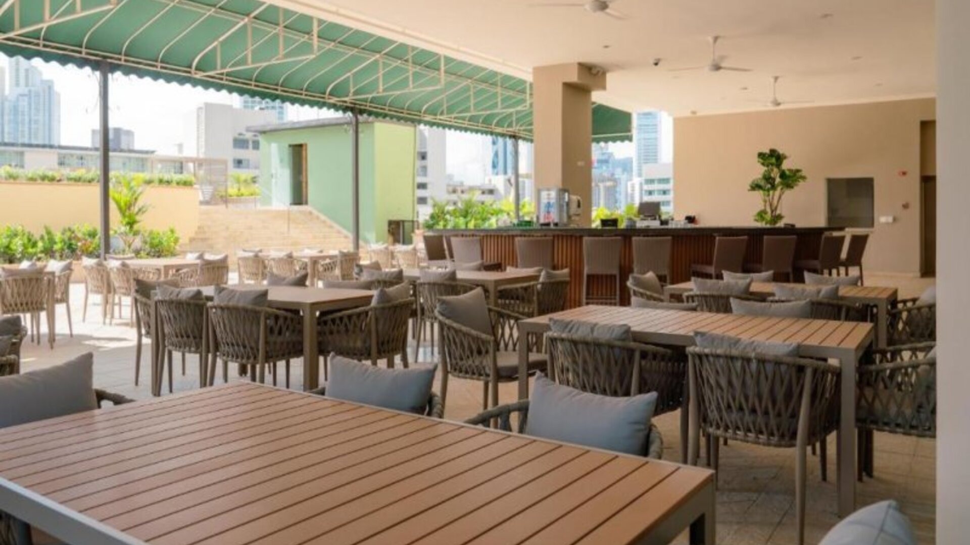 Waymore Hotel Spa & Casino