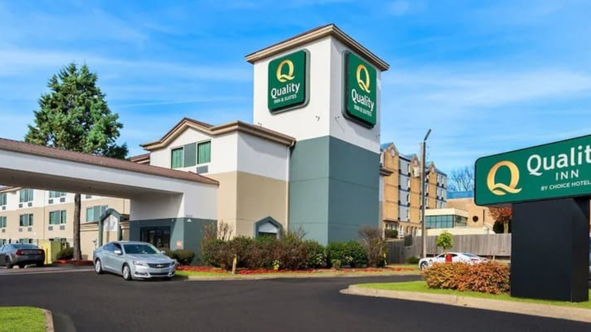 Hotel exterior at Quality Inn Memphis Northeast Near I-40.