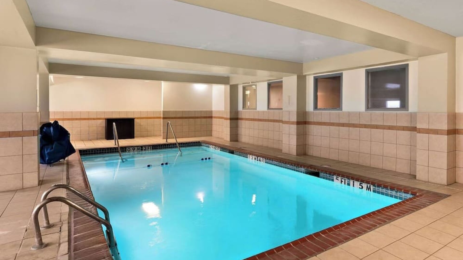 Indoor pool at Quality Inn Memphis Northeast Near I-40.