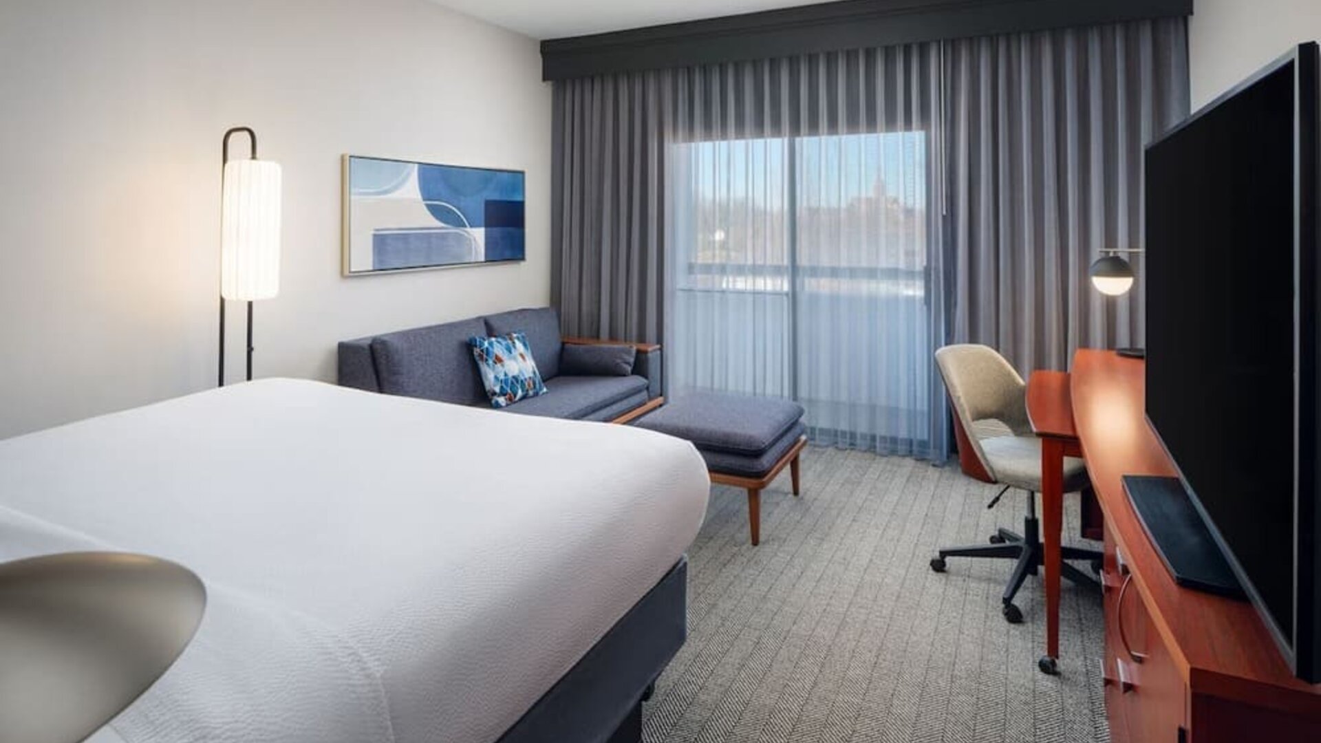 Day use room at Courtyard By Marriott Columbus Worthington.