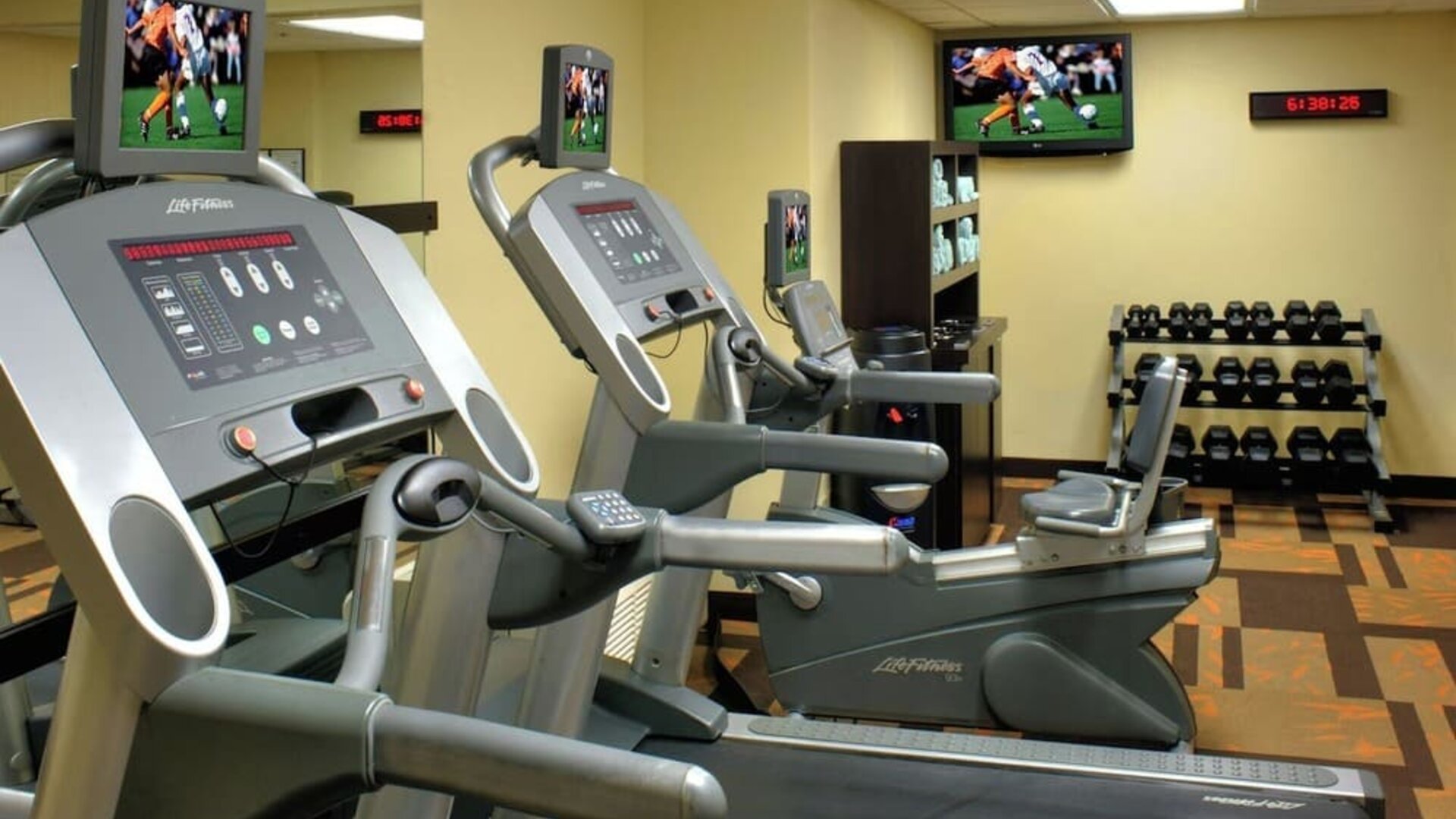 Fitness center at Courtyard By Marriott Columbus Worthington.