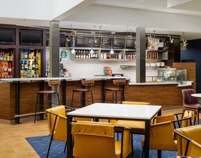 Restaurant at Courtyard By Marriott Columbus Worthington.