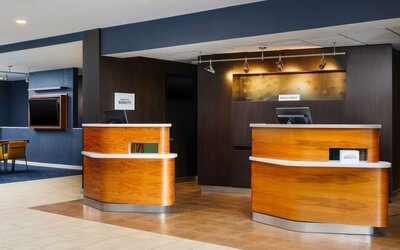 Reception hall at Courtyard By Marriott Columbus Worthington.