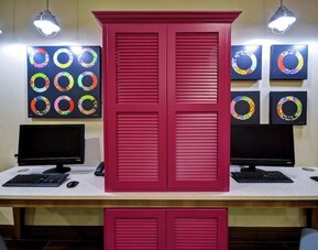 Business center at Home2 Suites El Reno.