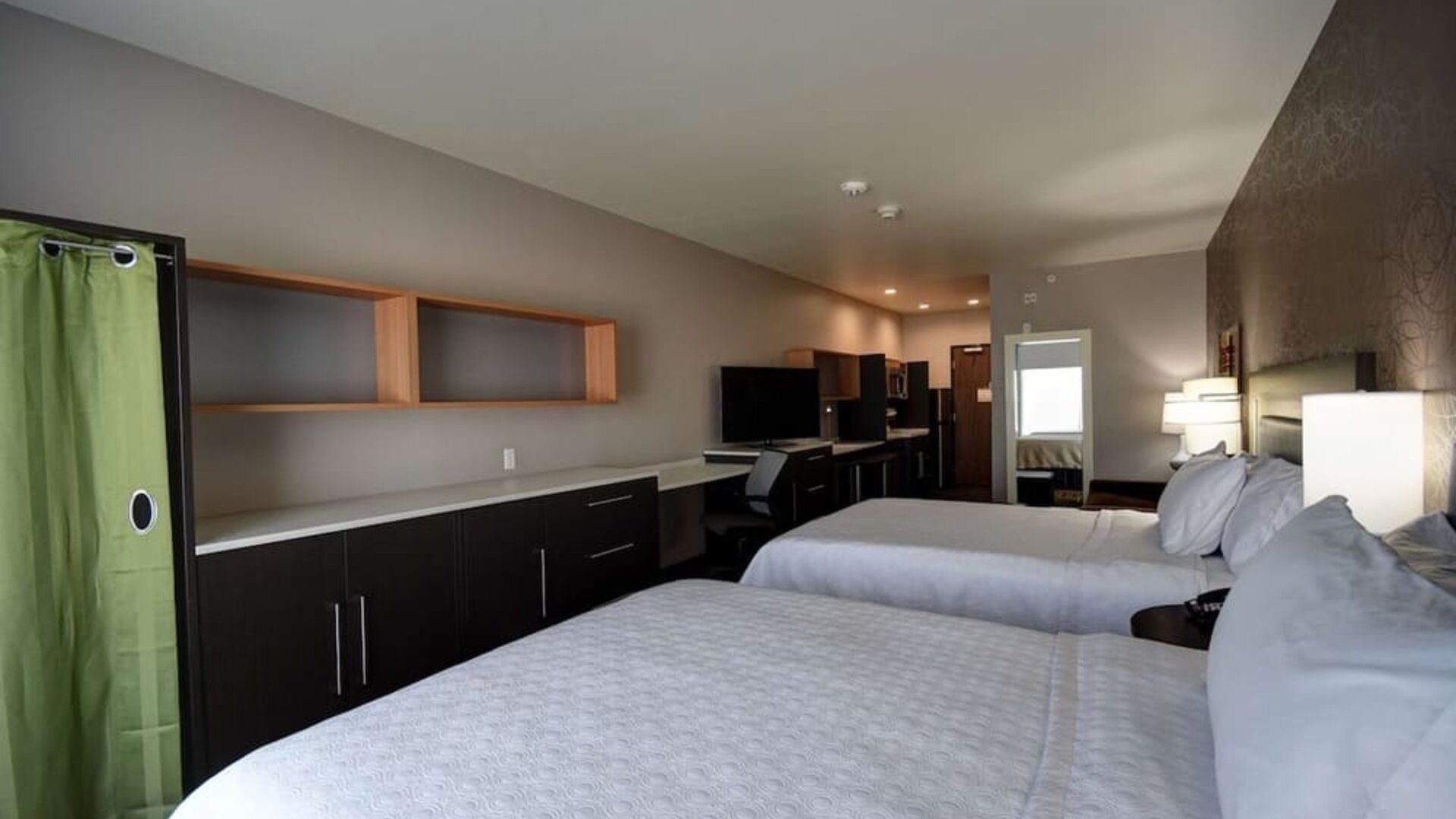 Day use room at Home2 Suites El Reno.