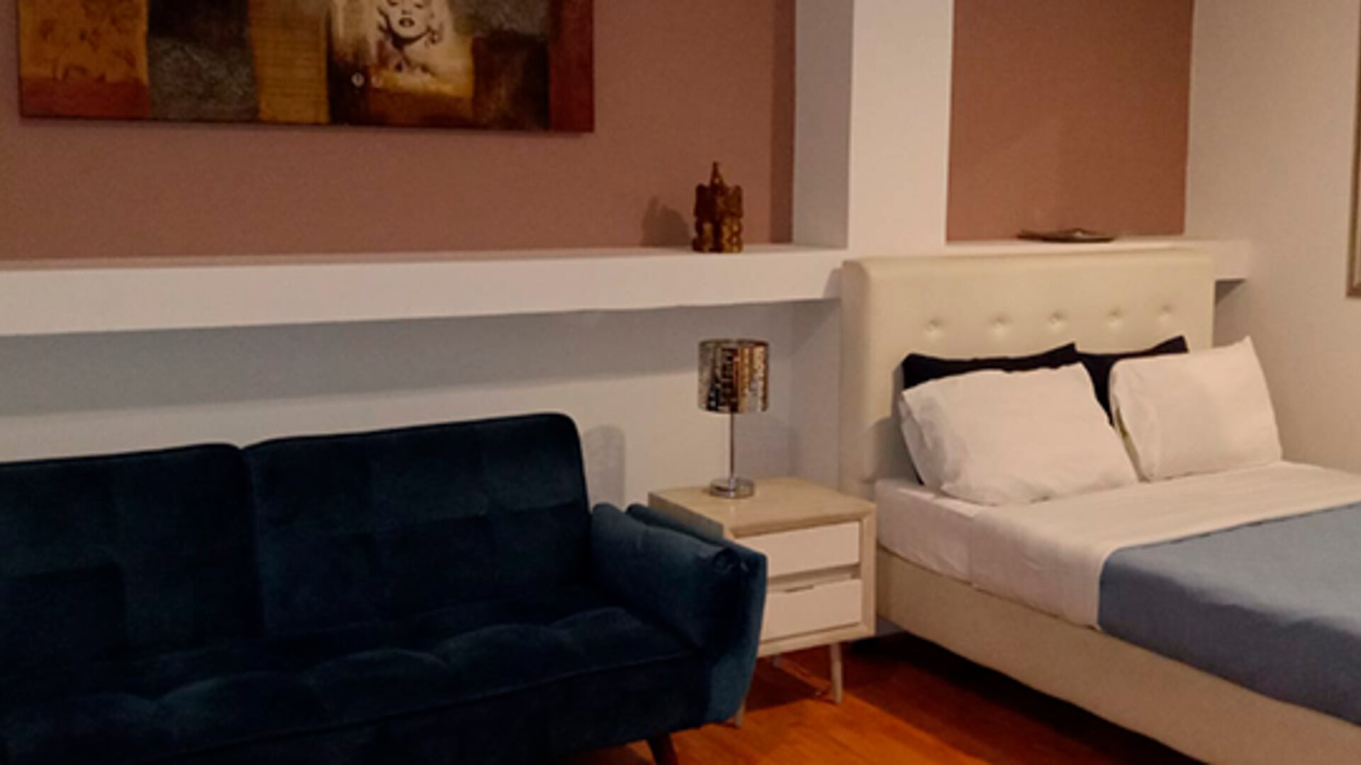 Hotel Urban Zona G