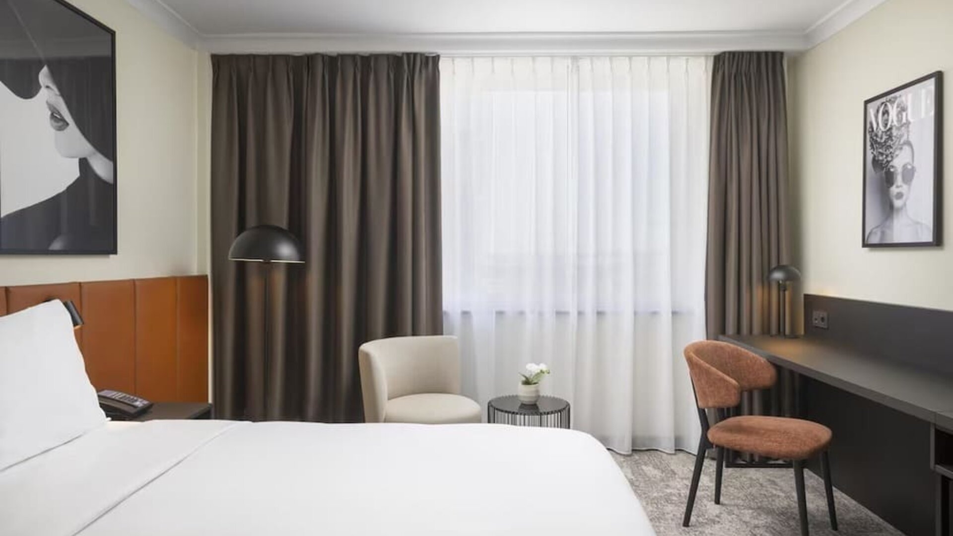 Day use room at Hilton Dusseldorf.