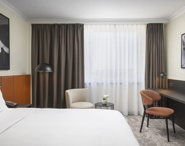 Day use room at Hilton Dusseldorf.