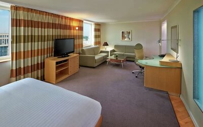 Day use room at Hilton Dusseldorf.