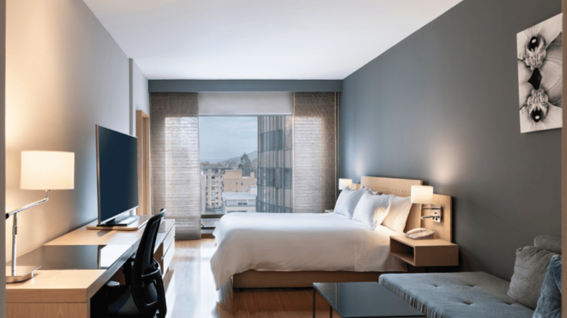 DoubleTree by Hilton Bogotá Calle 100