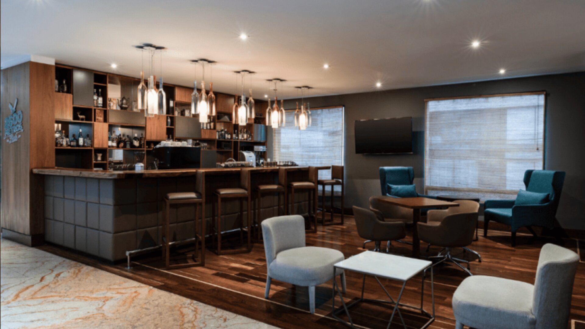 DoubleTree by Hilton Bogotá Calle 100