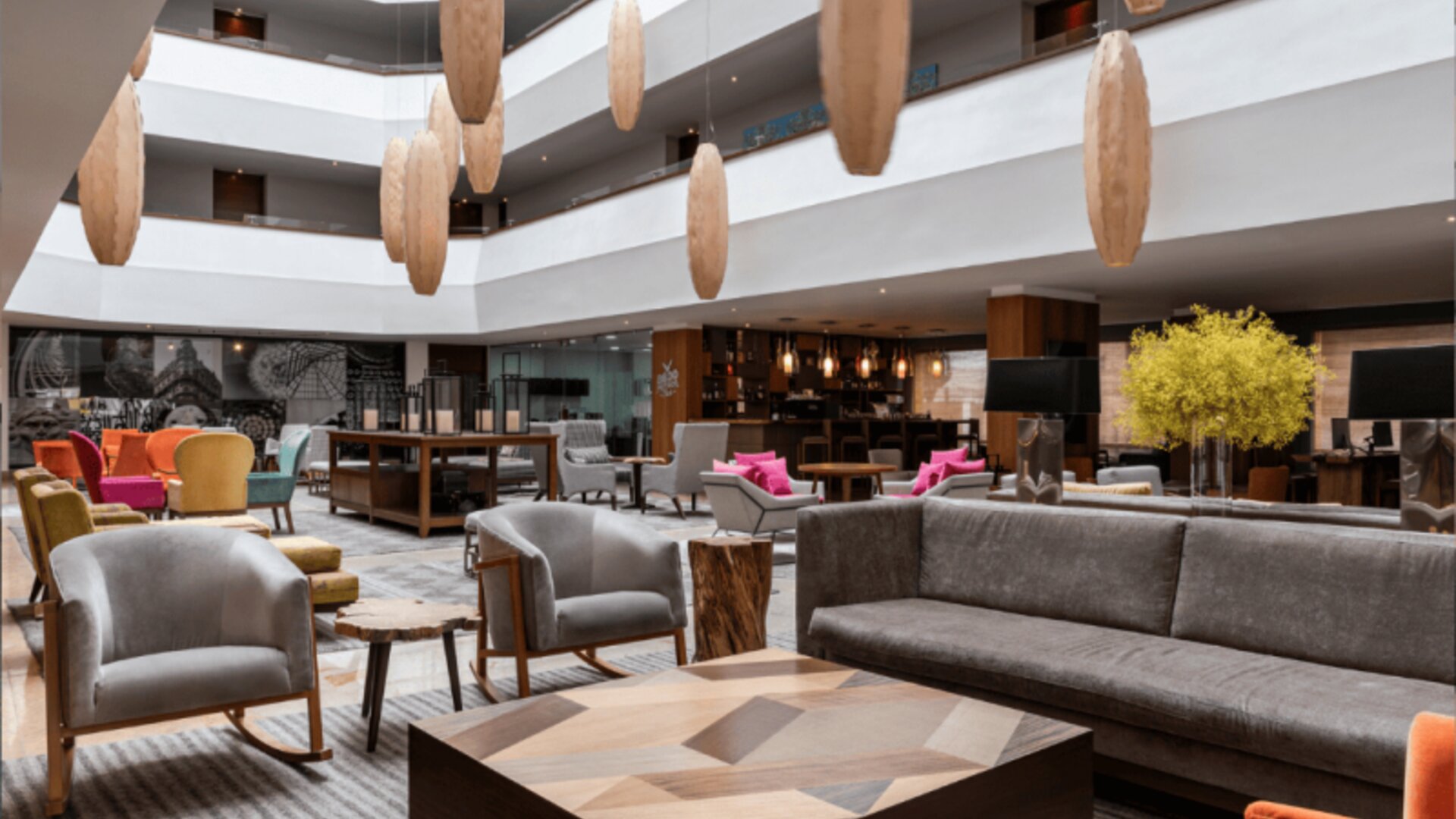 DoubleTree by Hilton Bogotá Calle 100