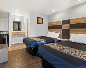 Day use room at Bay Breeze Inn.