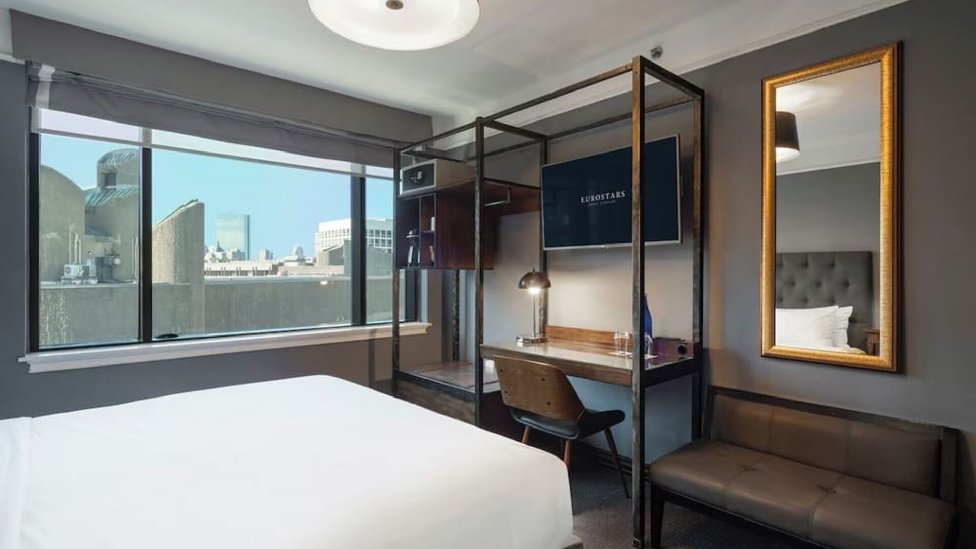 Day use room at Eurostars The Boxer.