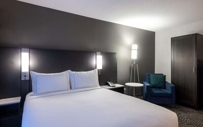 Day use room at DoubleTree By Hilton Calgary North.
