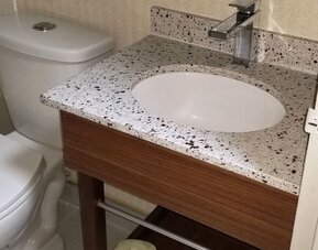 Guest bathroom at Baymont By Wyndham Montreal Airport.