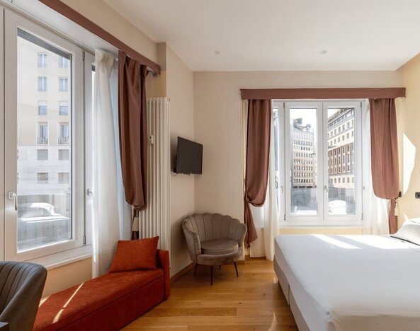 Day room at AH – Fashion District.