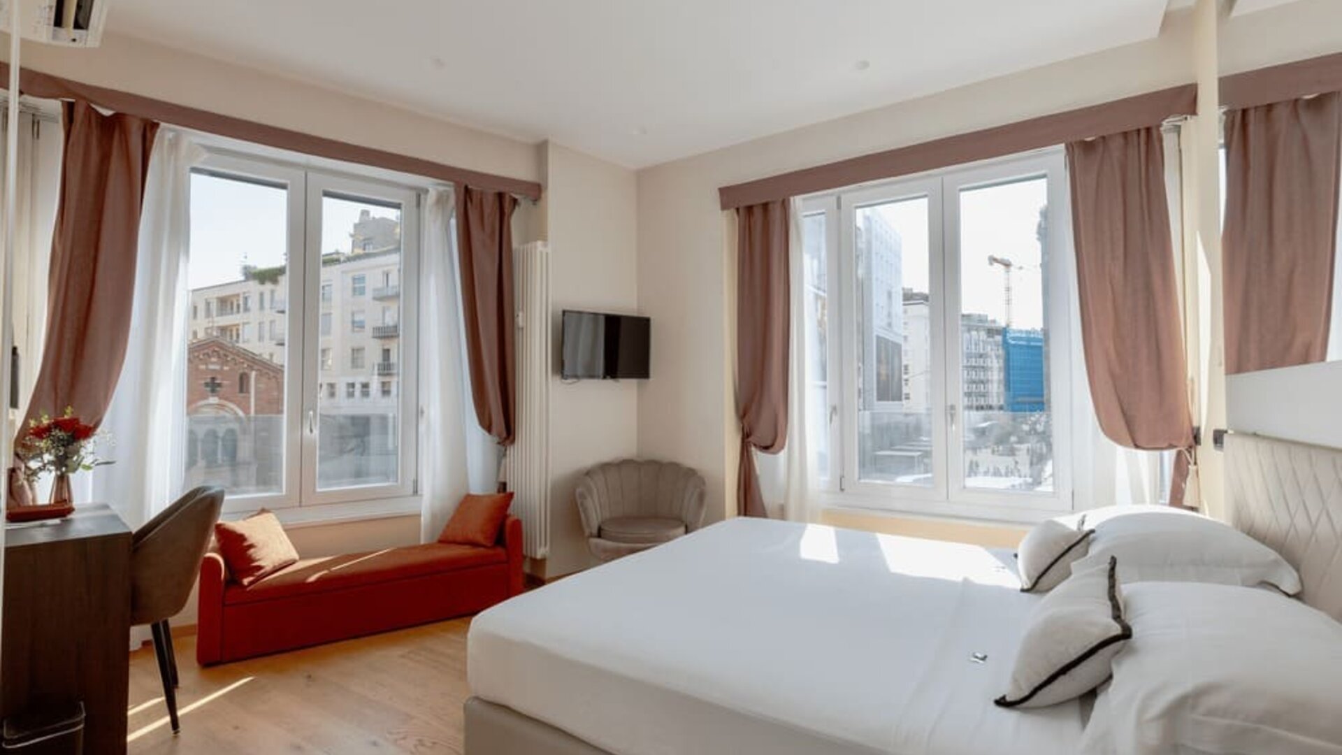 Day room at AH – Fashion District.