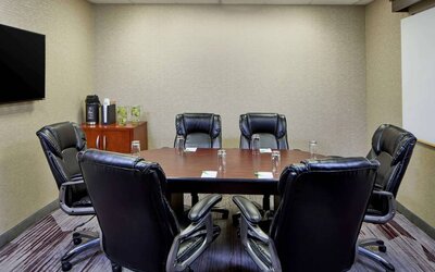 Meeting room at Sonesta Select Raleigh Durham Airport Morrisville.