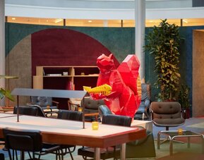 Coworking space at Motto By Hilton Rotterdam Blaak.