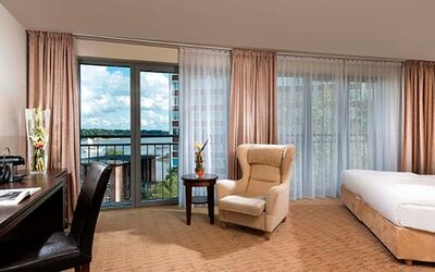 Elaya hotel hamburg finkenwerder