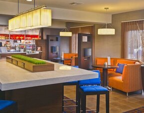 Dining room at Sonesta Select Tinton Falls Eatontown.