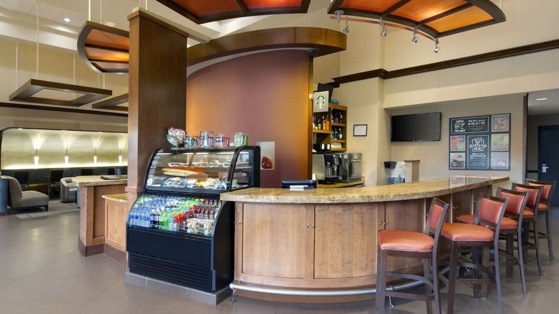 Hotel bar at Hyatt Place Fremont/Silicon Valley.