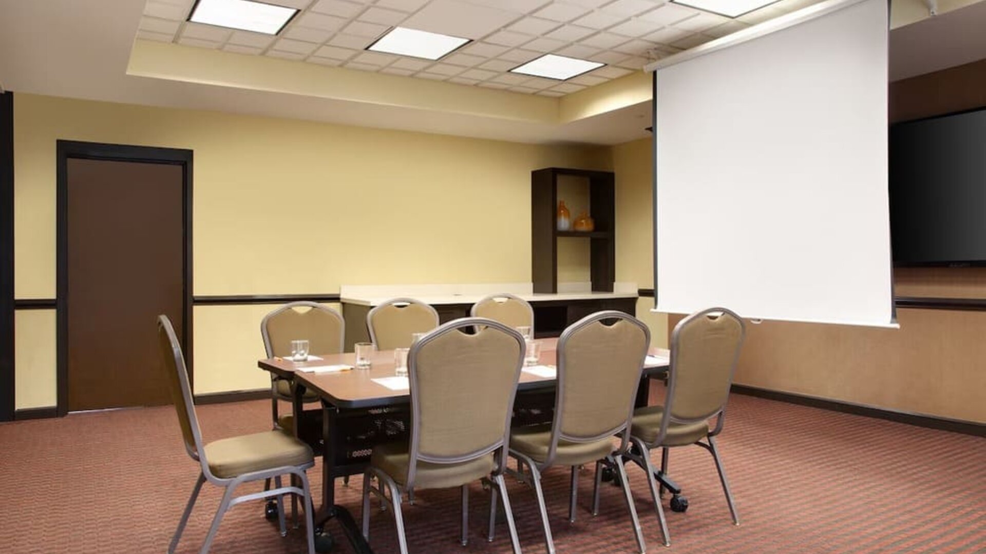 Meeting room at Hyatt Place Fremont/Silicon Valley.