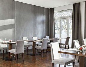 NH Collection Hamburg City