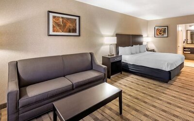 Day use room at Best Western Country Inn Temecula.
