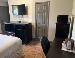 Day use room at Stadium View Inn.