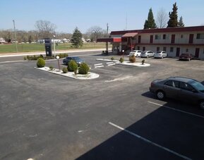 Parking available at Starlite Motor Inn Absecon.