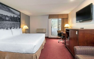 Day use room at Quality Inn & Suites Vernon.