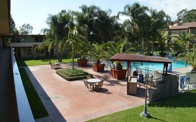 Outdoor pool at Ontario Airport Inn.
